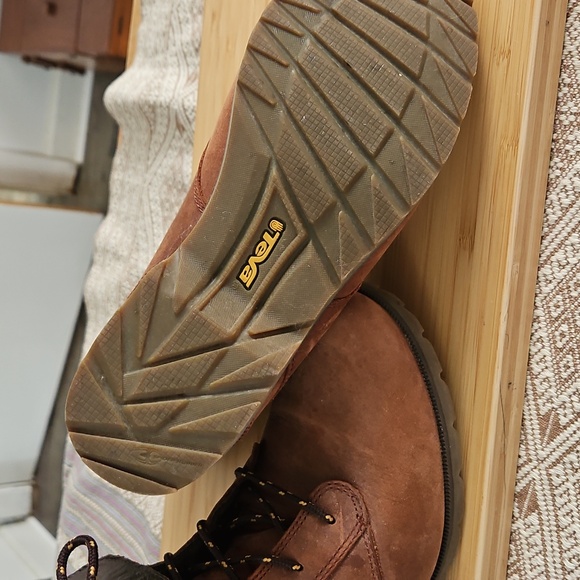 Teva Delavina Brown Combat Boots with Lace-Up Design and Folded Cuff - Picture 5 of 7
